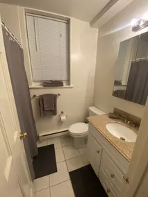 Beautifully Renovated DuPont Circle Studio - Image 3
