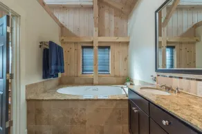 White Pine Retreat - Pet friendly, Beautiful Views and 20 Minutes to AVL! - Image 5