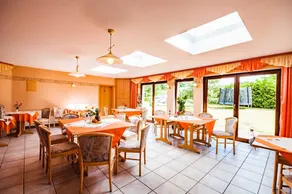Double room - Family Pension & Apartments Fischer-Haus - Image 3