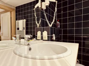 Inn Bruges - Image 4