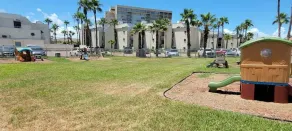 Renovated Beachfront Condo with 2 Pools, Tons of Beds Bahia Mar #426 - Image 2