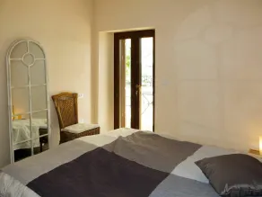 Apartamento en villa con bañera de hidromasaje, A/C, piscina, WIFI, TV, patio, vista panorámica - Image 5
