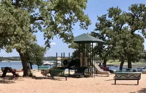 Panoramic Lake Travis View in Lago Vista - Image 3