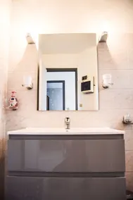 Beautiful air-conditioned villa sleeps 6/8  - Image 2