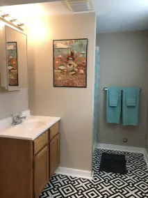 Charmer on 2nd - Beautiful home 2 blocks from Main - Image 3