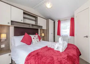 Manifold Caravan Pet Friendly - Image 3