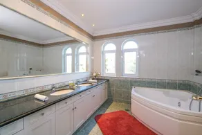 Villa 'Supreme and Classy Pool Residence ' with Mountain View, Wi-Fi and Air Conditioning - Image 3