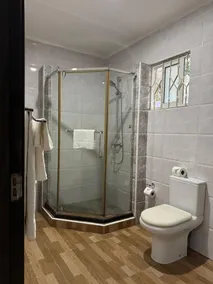 Paul's Residence - Image 5