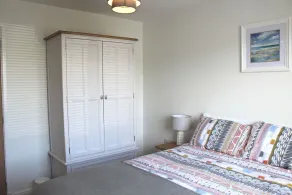 Close to beach and coastal path with sea and mountain views. Pet friendly! - Image 4