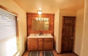 Superb view Lake Ellsworth! Log cabin in the country. - Image 3