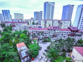 Apartstudio in center with Queen - Image 2