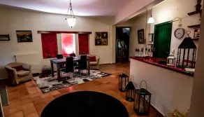 Traditional hotel Stis Elenas - Image 2