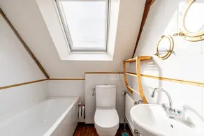 Holiday Home 'Ville Daniel' with Private Terrace, Private Garden and Wi-Fi - Image 3