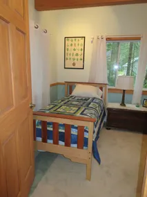 Privat sommerhus i rolige Woods tæt Acadia National Park & ​​Bar Harbor - Image 4