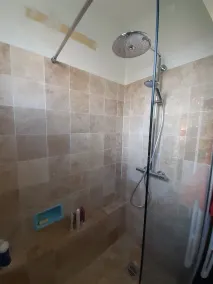 Grande Maison Idéale Pour Deux Couples - Image 3