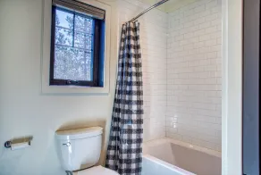 3 roi maîtres! Bunks intégrés! Nouveau luxe! A / C, bain à remous, emplacement! SHARC! - Image 4