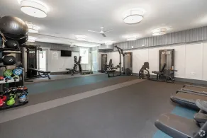 Landing Apartments Pensacola - Belleview Heights - Image 2