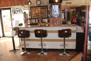 Apm Inn & Suites - Image 5