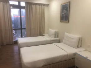 Standard suite at Times Square  - Image 4