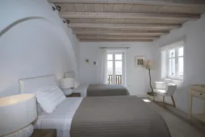 Villa de Luxe Psarrou | 3 chambres | Villa Azurite | Superbes vues sur la mer et la plage - Image 5