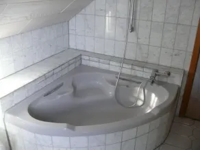 2 camere, cucina, bagno (attrezzatura completa), terrazza - Image 2