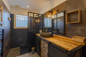 Holiday Home with Spa and Pool - Image 2