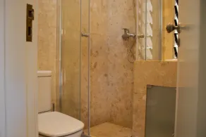 2 minutes  to the beach , private swimming pool , 20 min to Oporto - Image 2