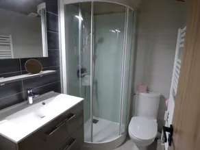 Bel appartement rénové pour 8 personnes au Grand-Bornand avec parking privé - Image 3