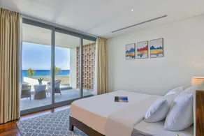 Exotic 6-BDR Beachfront Villa with 200sqm pool - Image 5