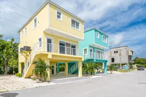 Yellow 3 Story Home - Image 5