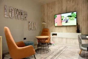 Charming Studio Suite in Dundee | Free Wi-Fi - Image 2
