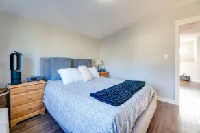 Luxury Suite near U of A, University Hospital, Stollery, Cross Cancer Hospital, Saville - Image 5
