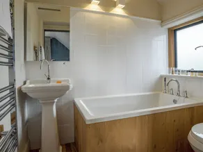 Alojamiento de 3 habitaciones en Stretton-on-Fosse, near Moreton-in-Marsh - Image 4