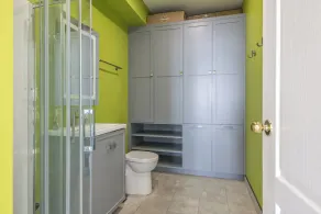 Large 5 bedroom, standalone home with private hot tub, BBQ and pet friendly too! - Image 2