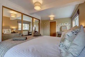 3 Bed in Lynton oc-keepba - Image 2
