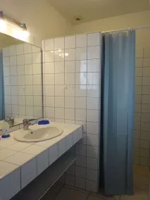 Semi-detached villa of 100m² for 8 people - Image 2