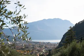 Apartment „La Terrazza di Vincent“ mit Seeblick, Panoramaterrasse und Pool - Image 4