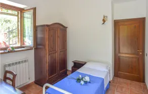 Gorgeous home in Cagli - Image 5