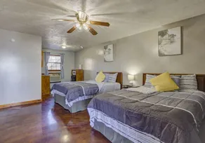 Lakeview Hotel Room w/ Private Pier & Boat Ramp - Image 5