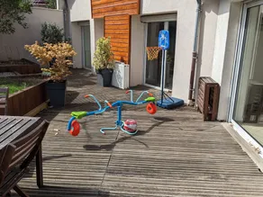 Grande maison avec piscine à Lyon idéal familles, proche des transports - Image 3