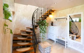 Große Ferienwohnung Mitten im Grünen - Image 2
