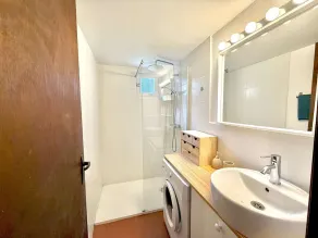 Mini-villa en Porto-Vecchio, cerca de la playa, terraza, aparcamiento privado - Image 3
