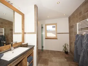 Appartement Steinadler, 2 soveværelser kørestolsbrugere - Kaiserappartements Marie - Image 2