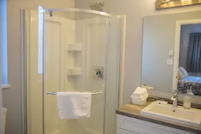 DT Whitehorse Deluxe Condo - Image 5