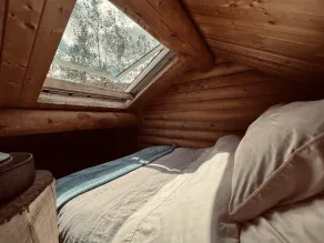 Deer Creek Lofted Log Cabin Getaway - Image 3