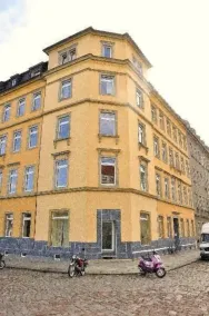 3-Raum-Fewo-Dresden-Zentrum-Balkon-Blick-auf-Altstadt-L10 - Image 4
