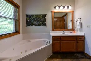 Bryan & Vanessa Luxury Homes - * NUR 250 $ Nacht! • Rechts von der DEZA! • schläft 22! - Image 4