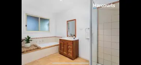Warrangine Bay view retreat is a real jewel of the Mornington Peninsula. - Image 4