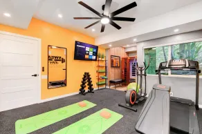 Colossal Remodeled Estate + Movie Theatre + Pool/Spa + Gym - Vacationers Dream! - Image 3