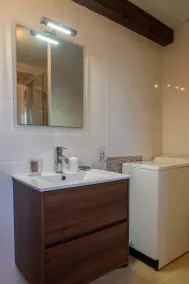 House - Image 4